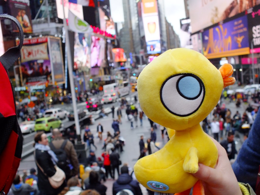 Duckling (Petit canard) à Times Square, New York
